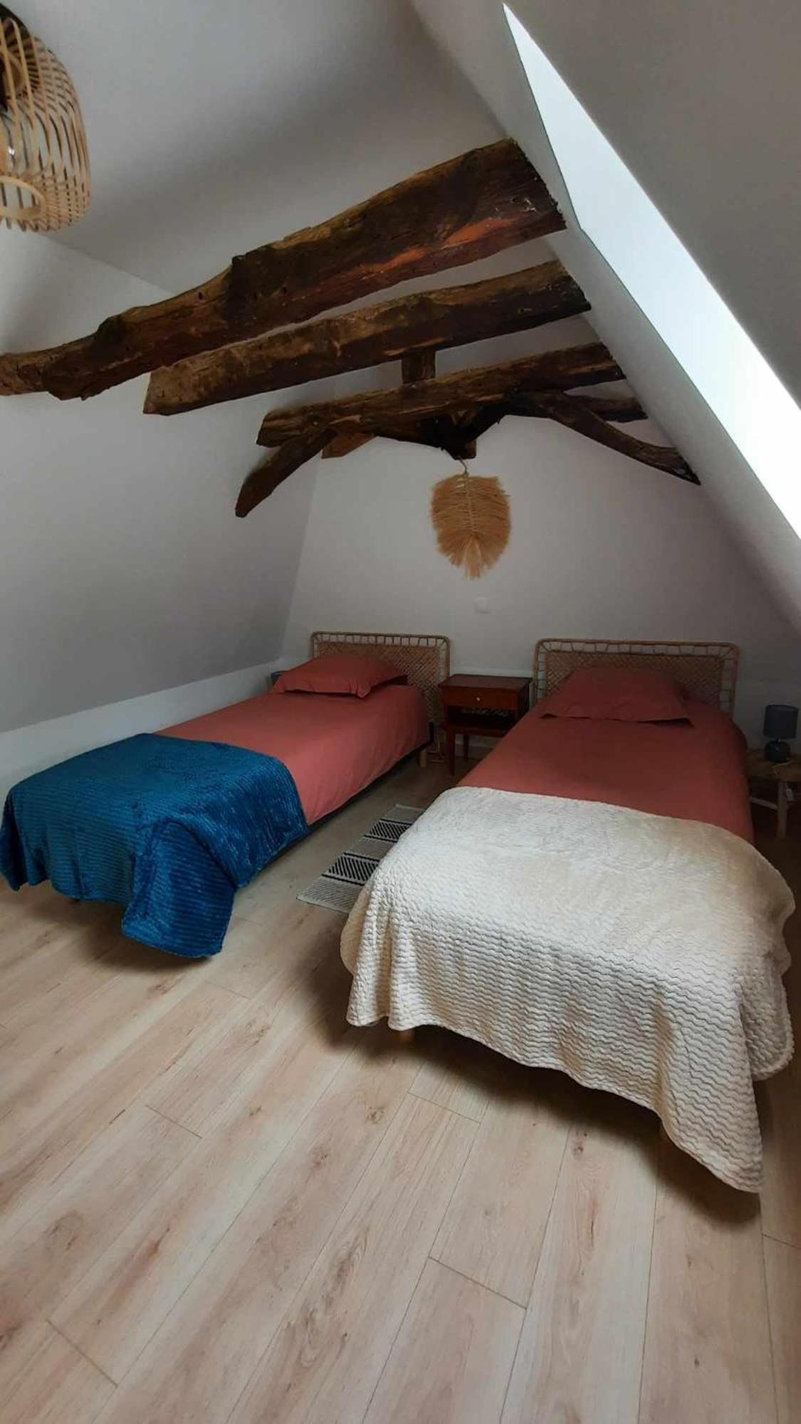 Gite Les Placettes Sainte-Foy-de-Longas 外观 照片