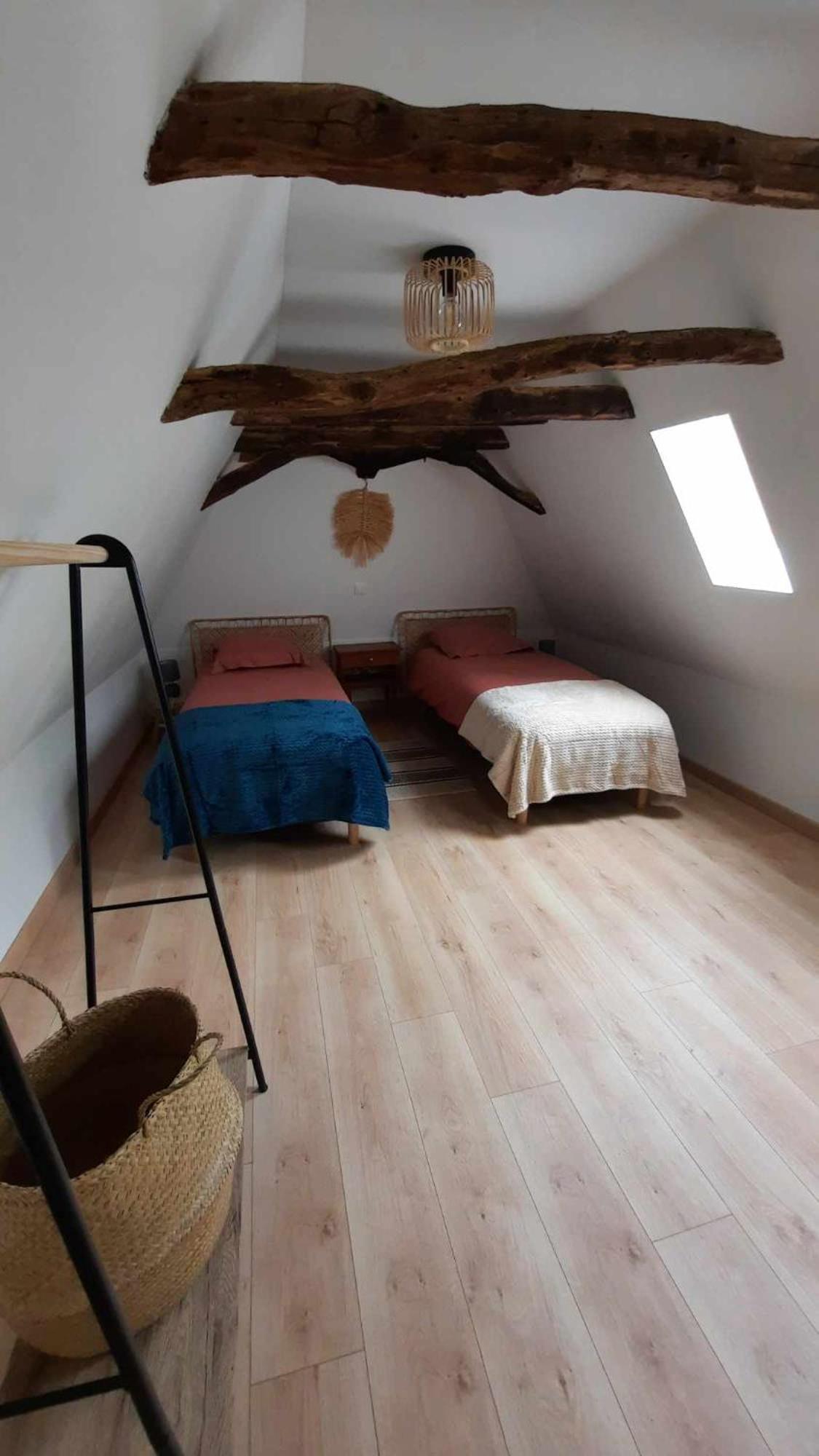 Gite Les Placettes Sainte-Foy-de-Longas 外观 照片